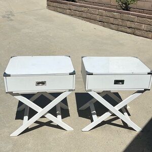 Set of end tables
